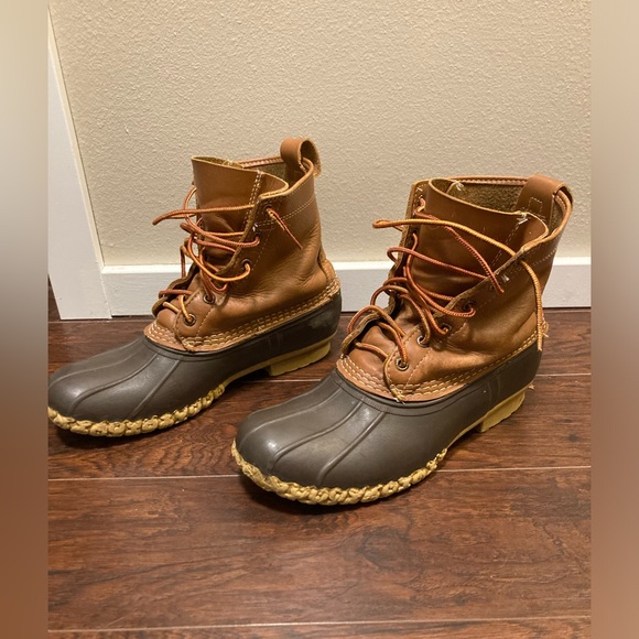 Women’s Bean Boots - Picture 4 of 6